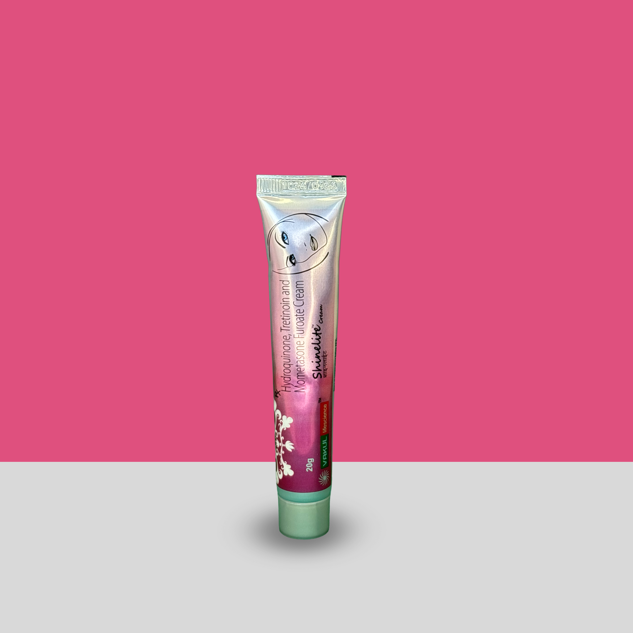 SHINELITE Cream – Hydroquinone, Tretinoin & Mometasone Furoate Cream